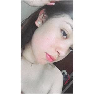 Meet your Posher, Yesenia